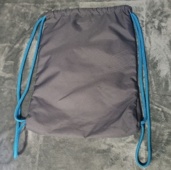 Adidas sling back bag - Picture 3 of 5